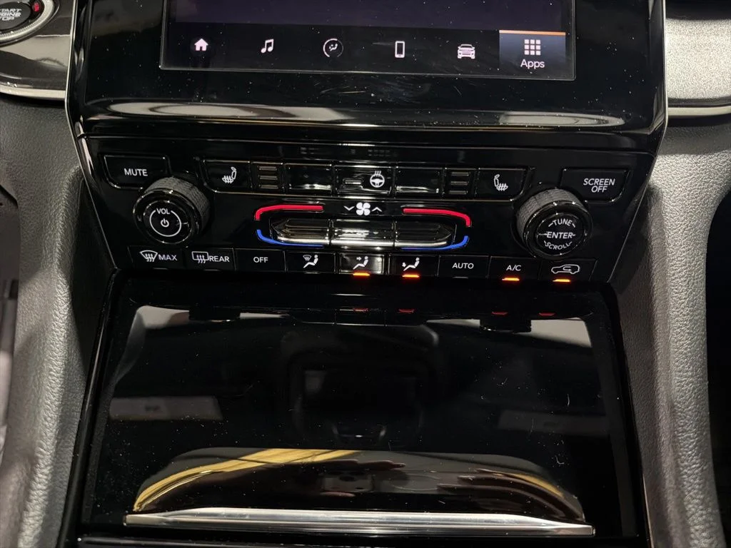 Used 2023 Gray Jeep Altitude X image 20