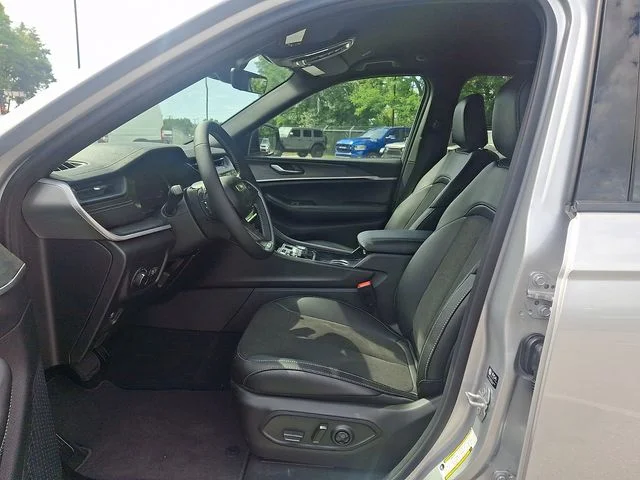 New 2026 Silver Jeep Altitude image 12