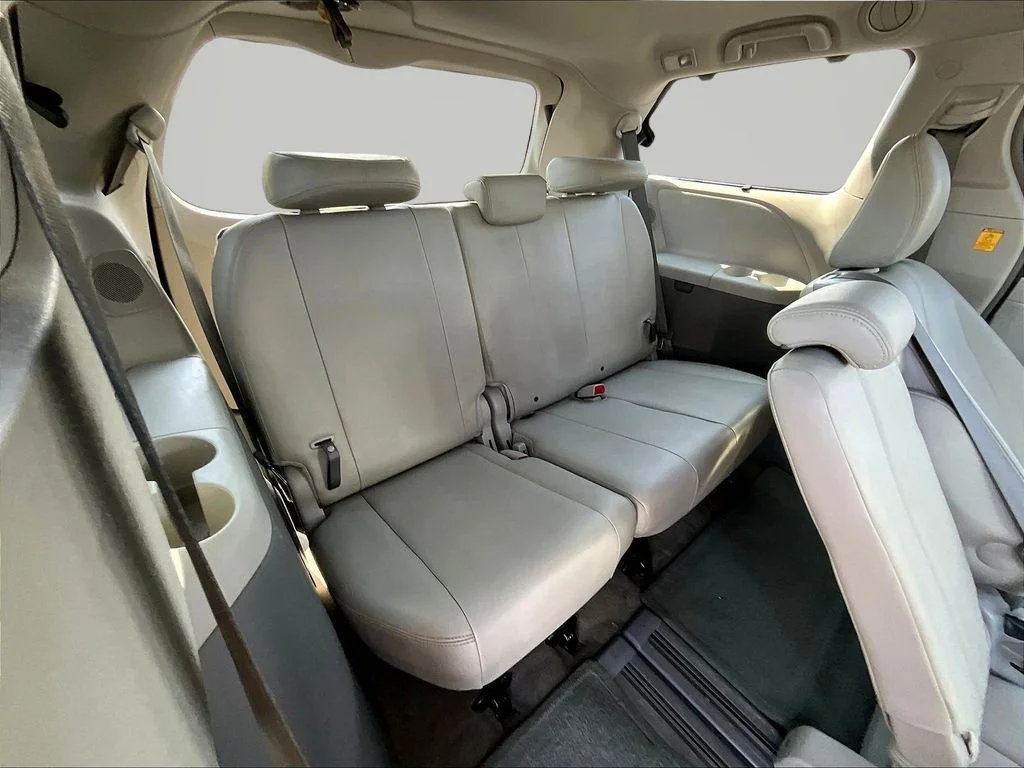 Used 2012 Gray Toyota XLE image 26