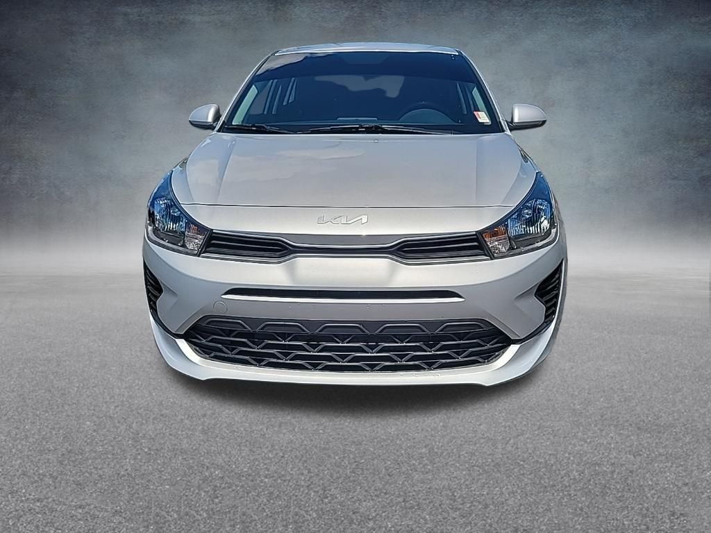 Used 2023 Silver Kia LX image 3