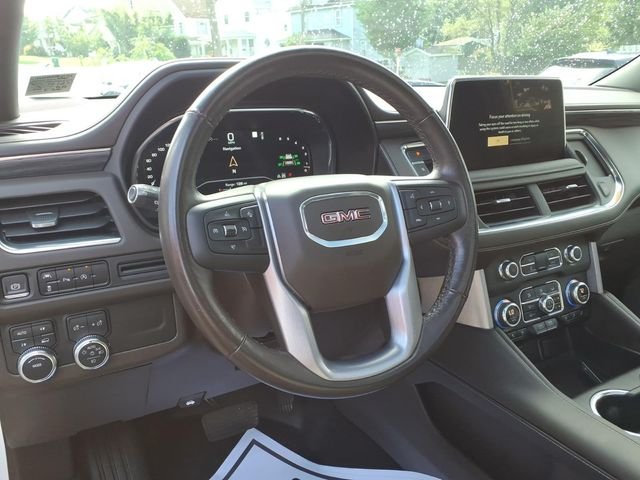 Used 2023 White GMC SLT image 12