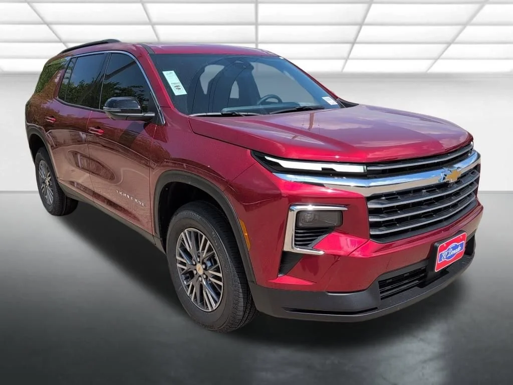 2026 Chevrolet Traverse FWD LT's photo