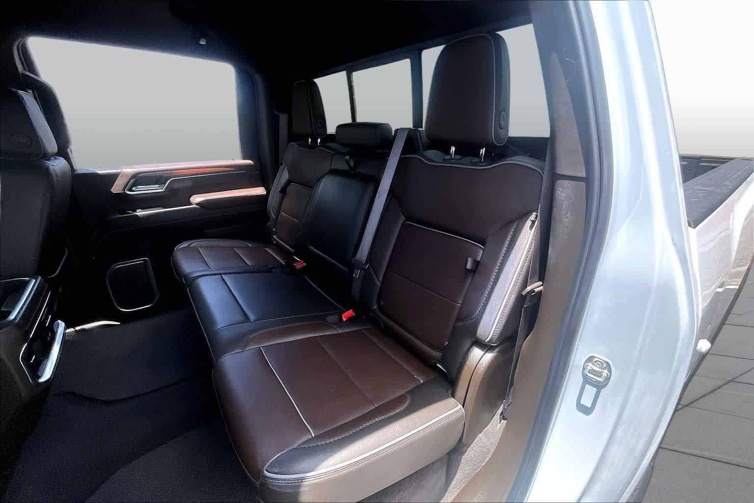 Used 2026 Glacier White Tricoat GMC Denali image 20