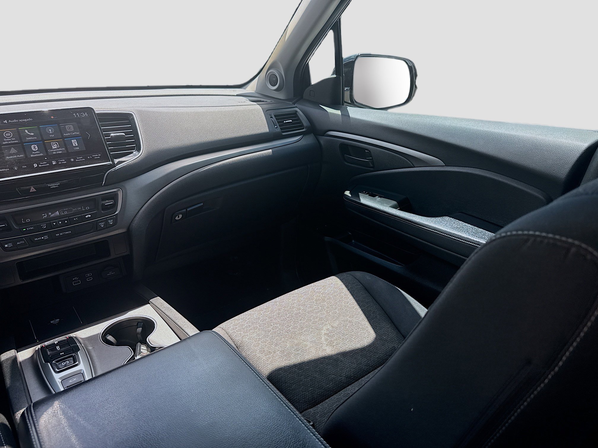 2025 Honda Ridgeline Sport - Photo 21