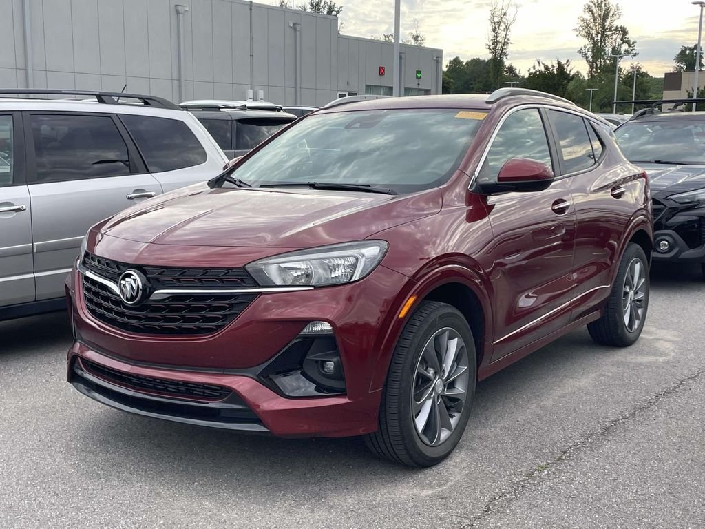 Used 2023 Cinnabar Metallic Buick Select image 2