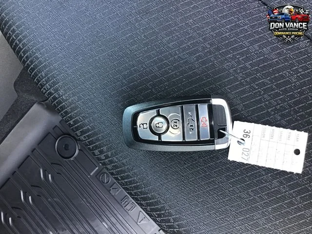 New 2026 Carbonized Gray Metallic Ford XLT image 26
