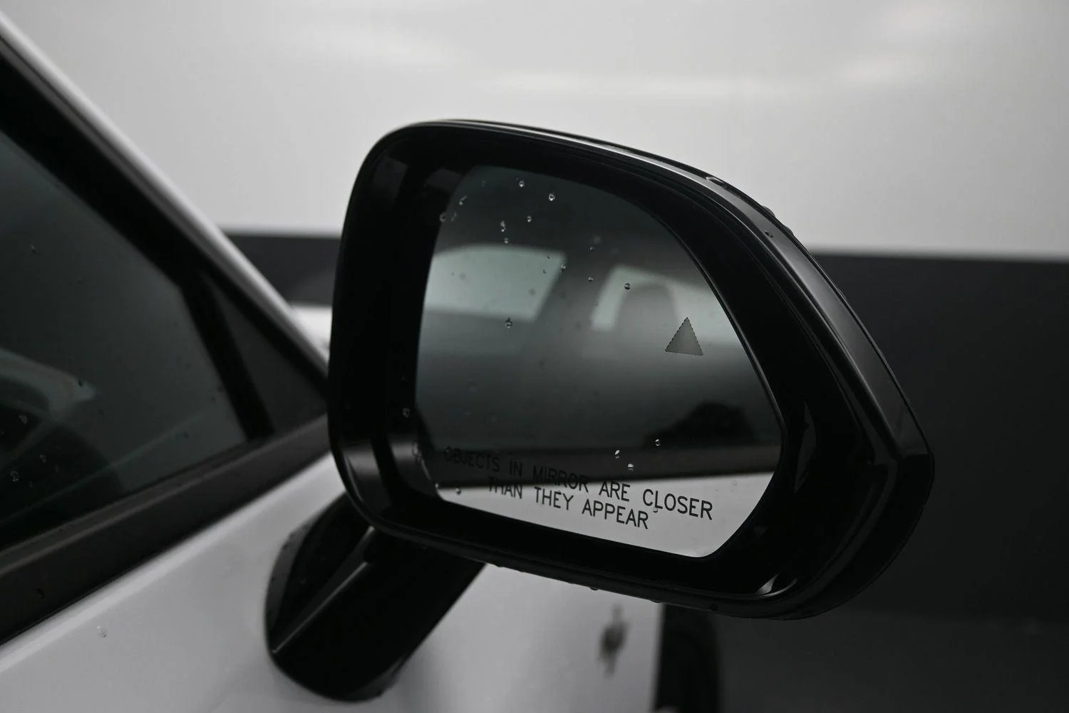 New 2026 White Knuckle Dodge R/T image 8