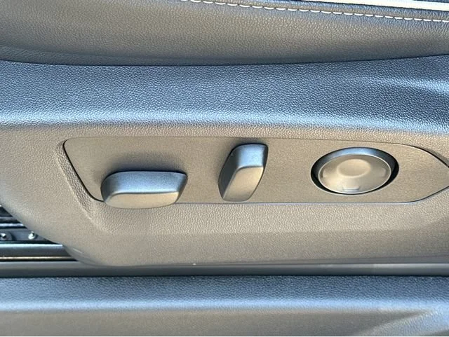 2026 GMC Yukon Elevation - Photo 36