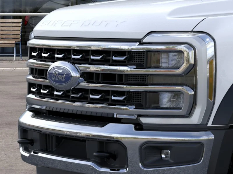New 2026 Star White Metallic Tri-Coat Ford LARIAT image 42