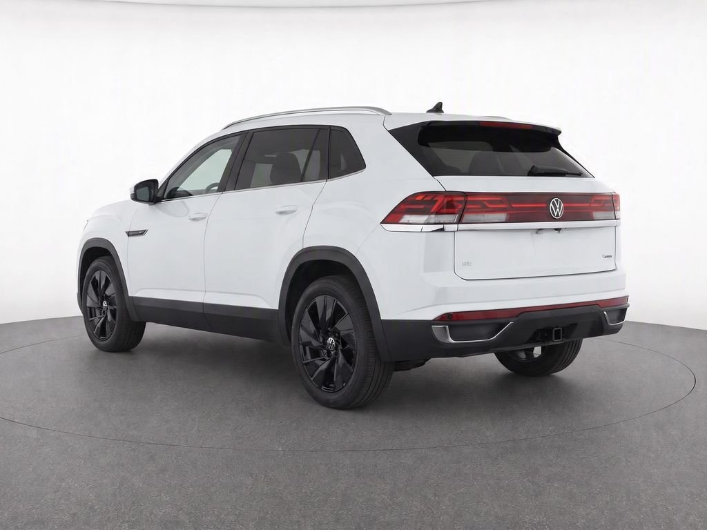 New 2026 Opal White Pearl Volkswagen SE w/Technology image 7