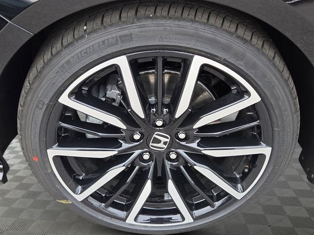 New 2026 Crystal Black Pearl Honda Touring image 9