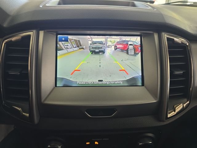 Used 2023 Silver Ford XLT image 16