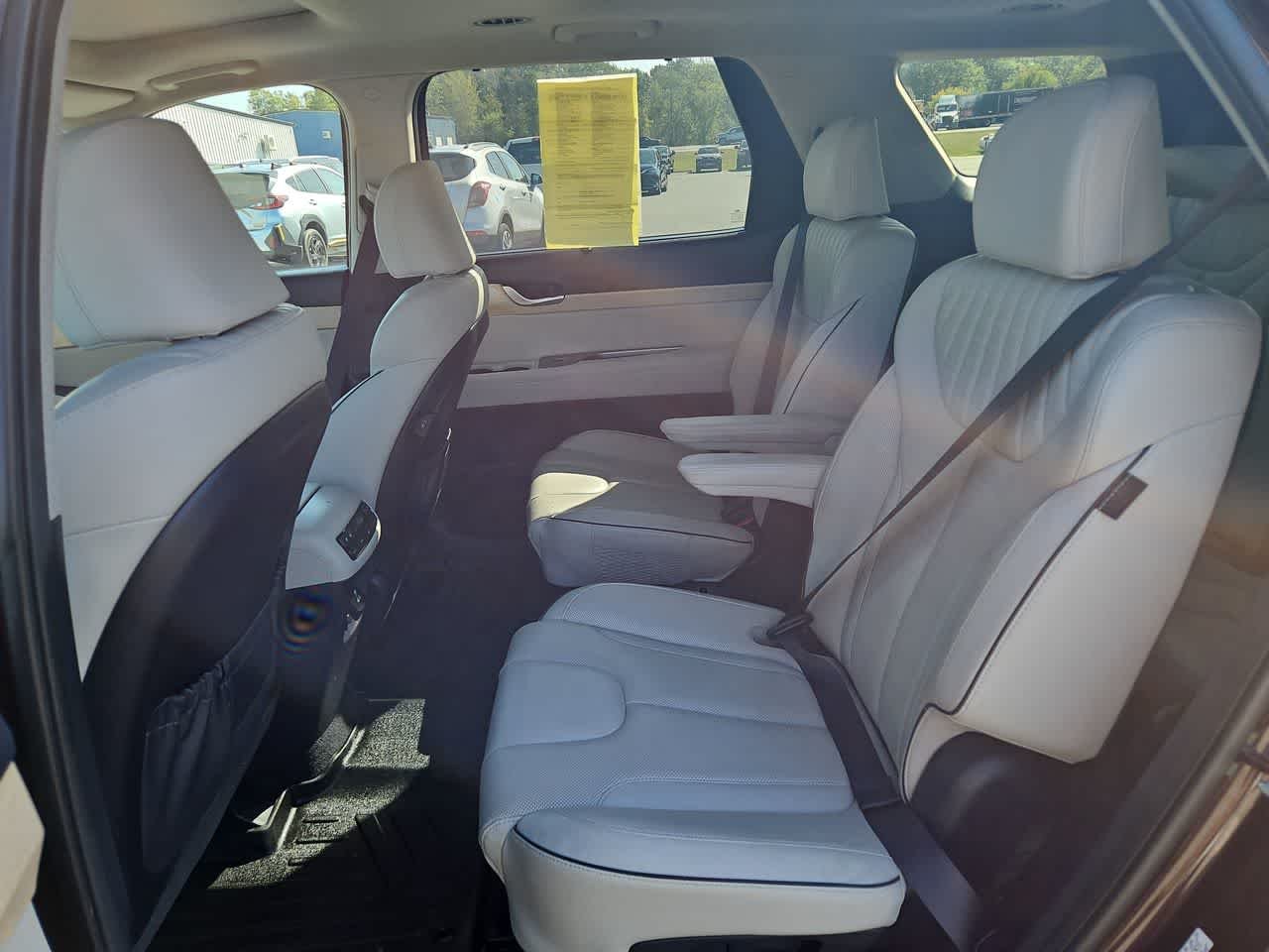 Used 2023 Burgundy Hyundai Limited image 15