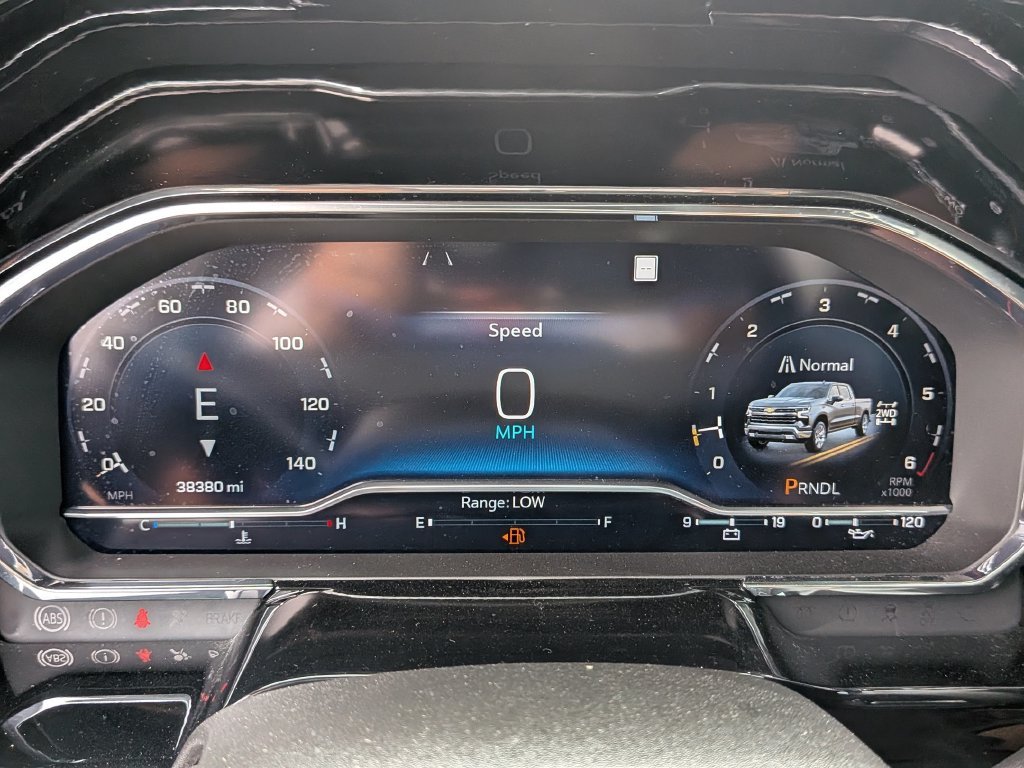 Used 2023 Black Chevrolet RST image 13