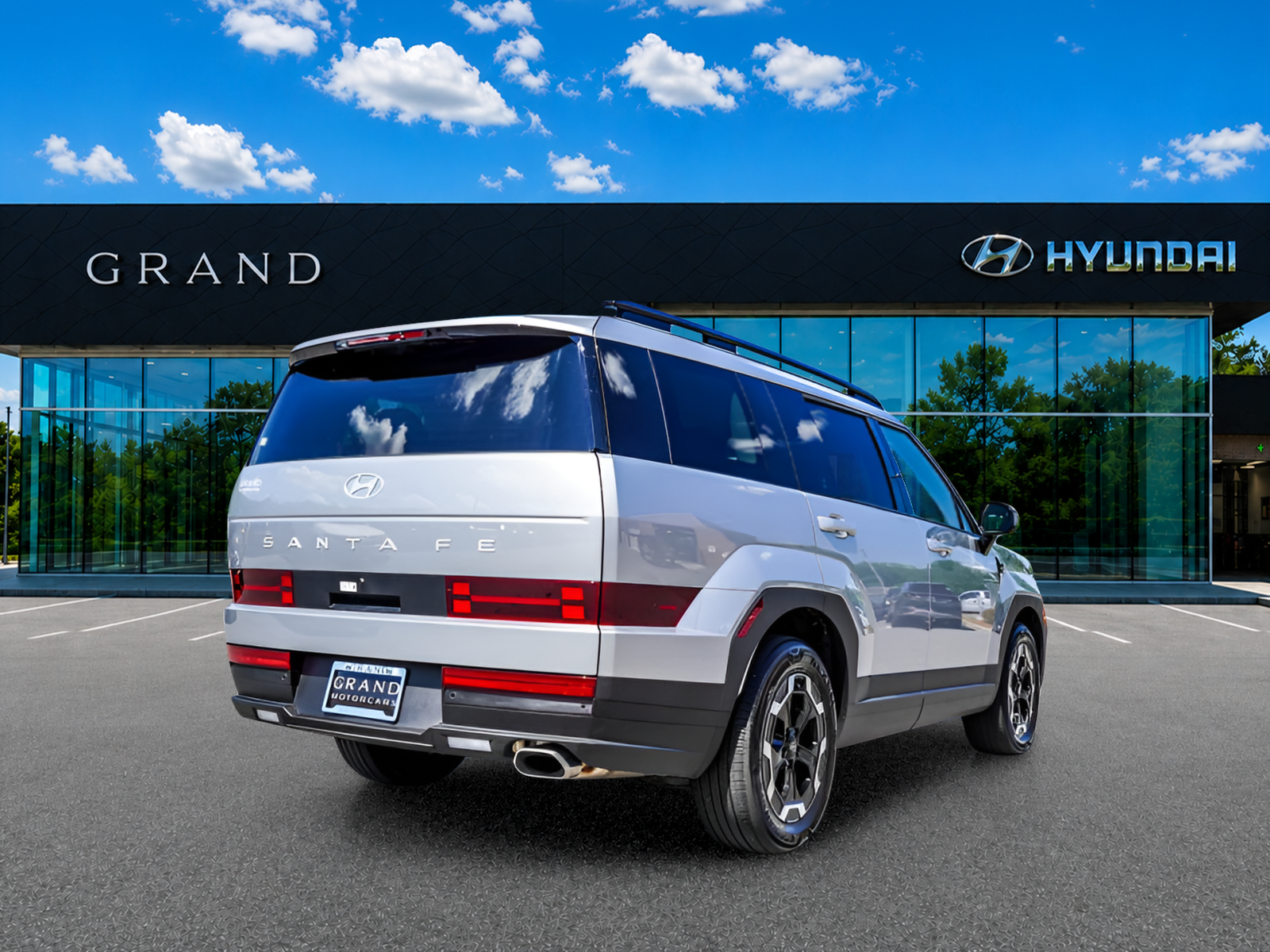 Used 2026 Silver Hyundai SEL image 13