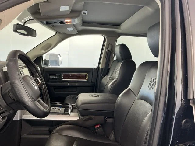 Used 2010 Brilliant Black Ram Laramie image 9