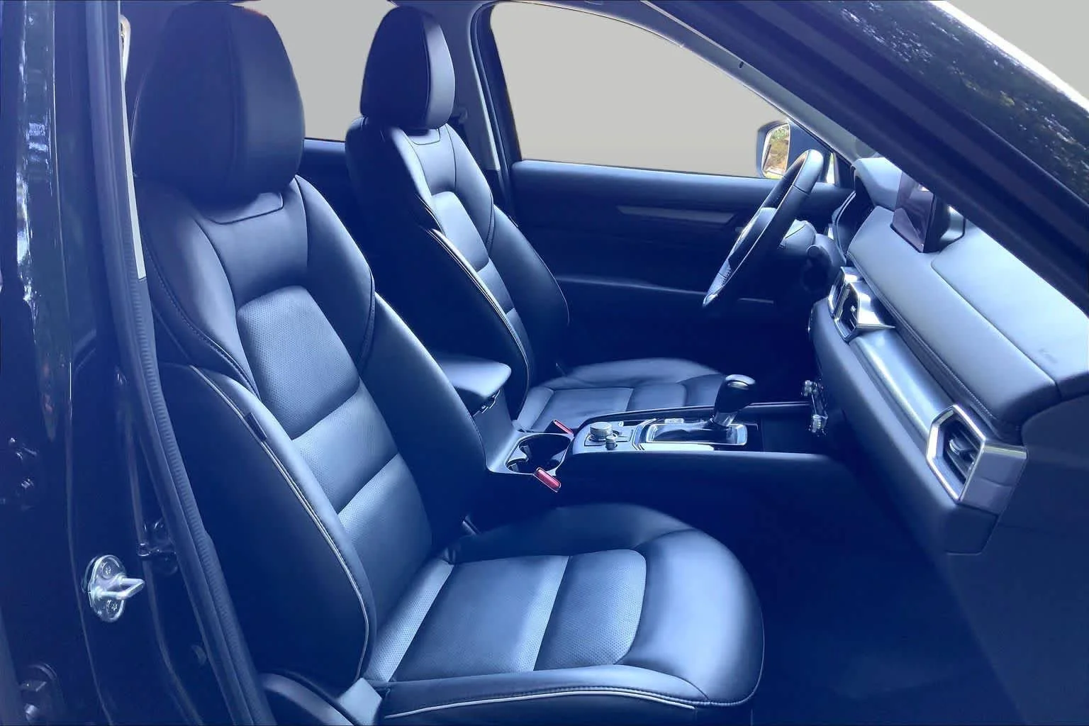 Certified Used 2025 Jet Black Mica Mazda 2.5 S Select Package image 8