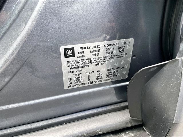 Used 2020 Gray Buick Select image 33