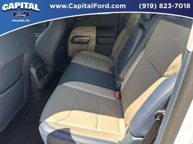 Used 2025 White Ford Lariat image 18