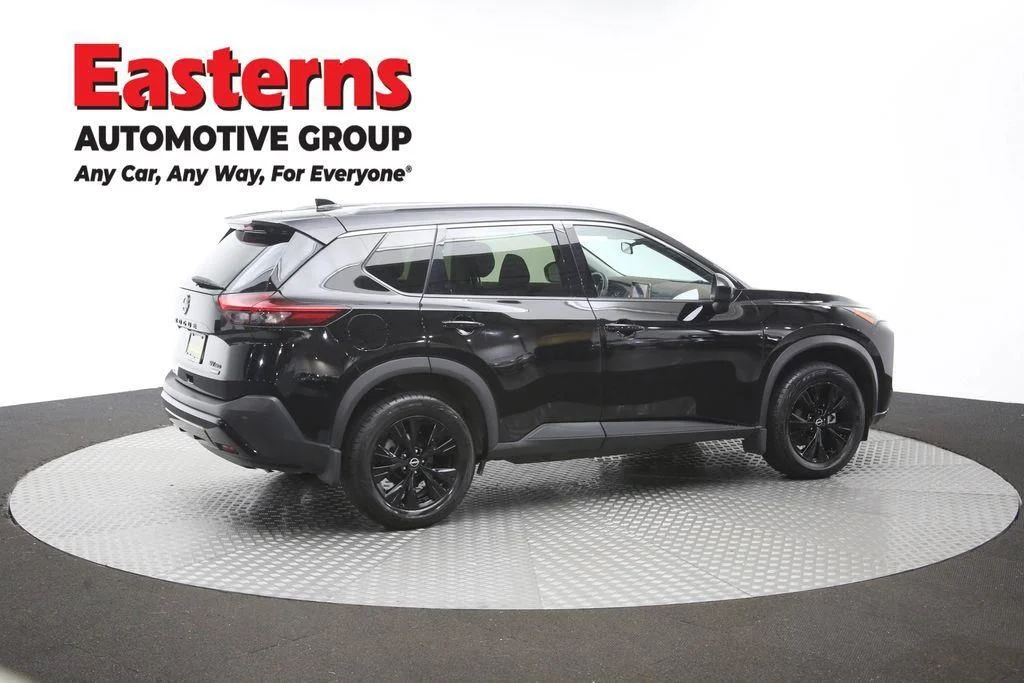 Used 2023 Black Nissan SV image 46