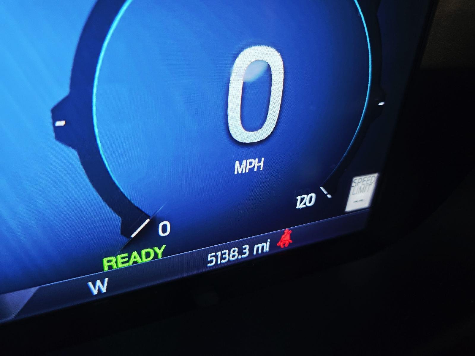 Used 2025 Atlas Blue FORD XLT image 27