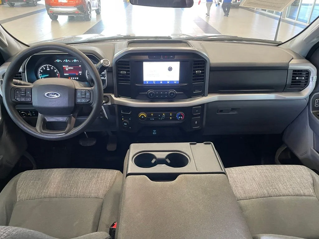 Used 2023 Gray Ford XLT image 11