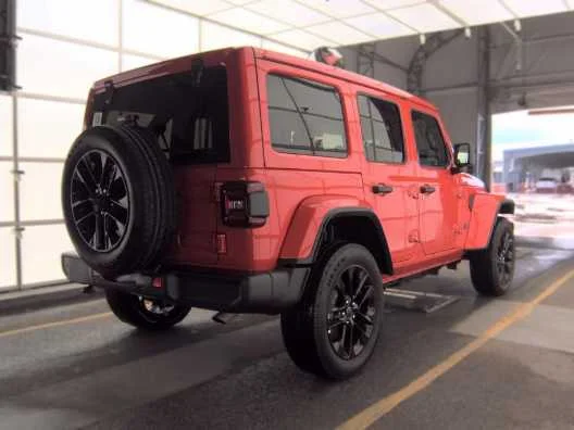 Used 2025 Firecracker Red Clearcoat Jeep Sahara image 4