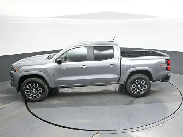 2026 Chevrolet Colorado Z71 - Photo 12