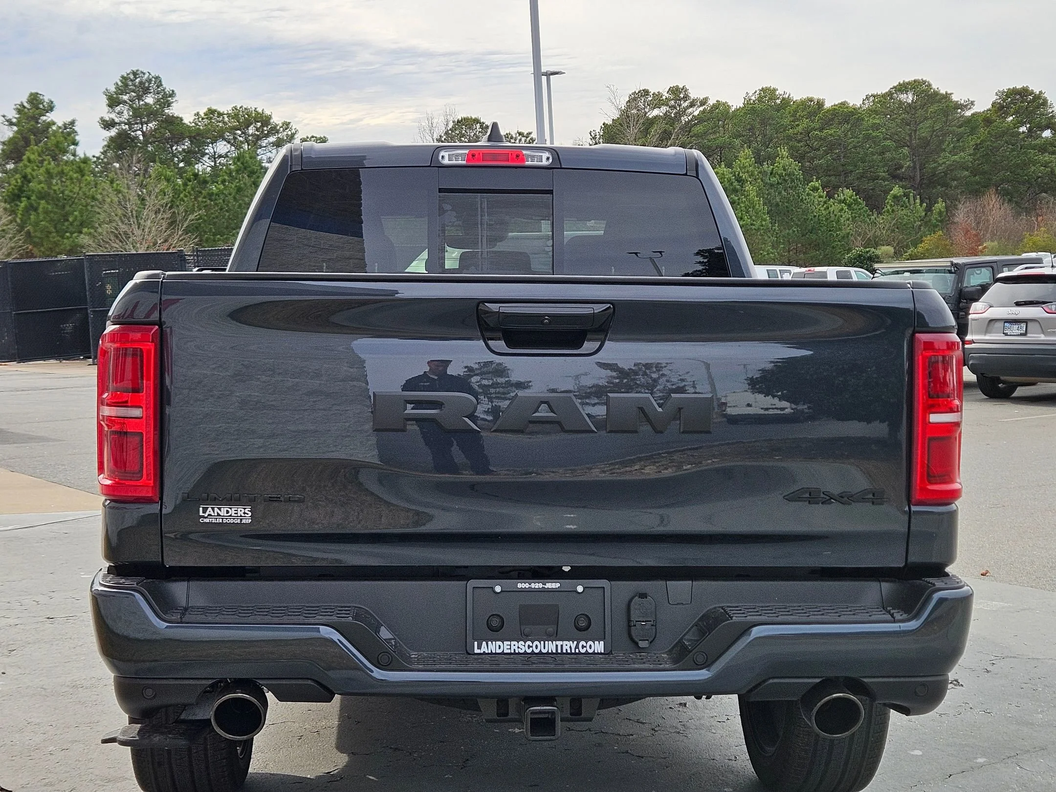 2026 RAM 1500 Limited - Photo 6
