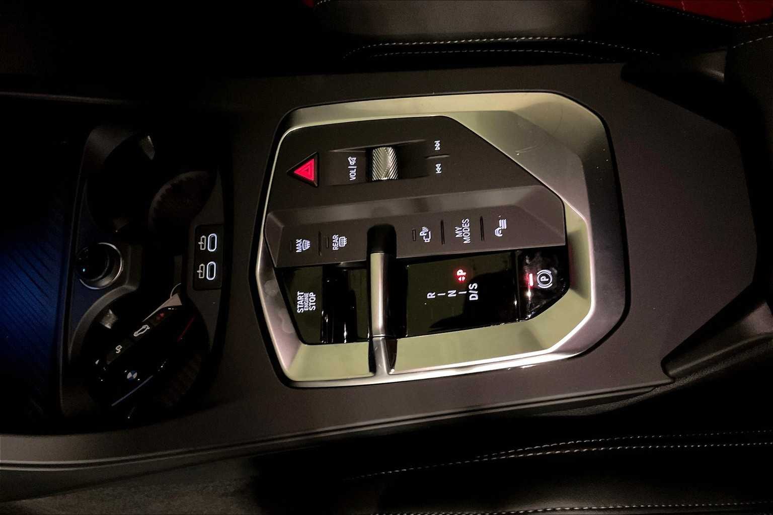 2025 BMW 2 Series M235 - Photo 11