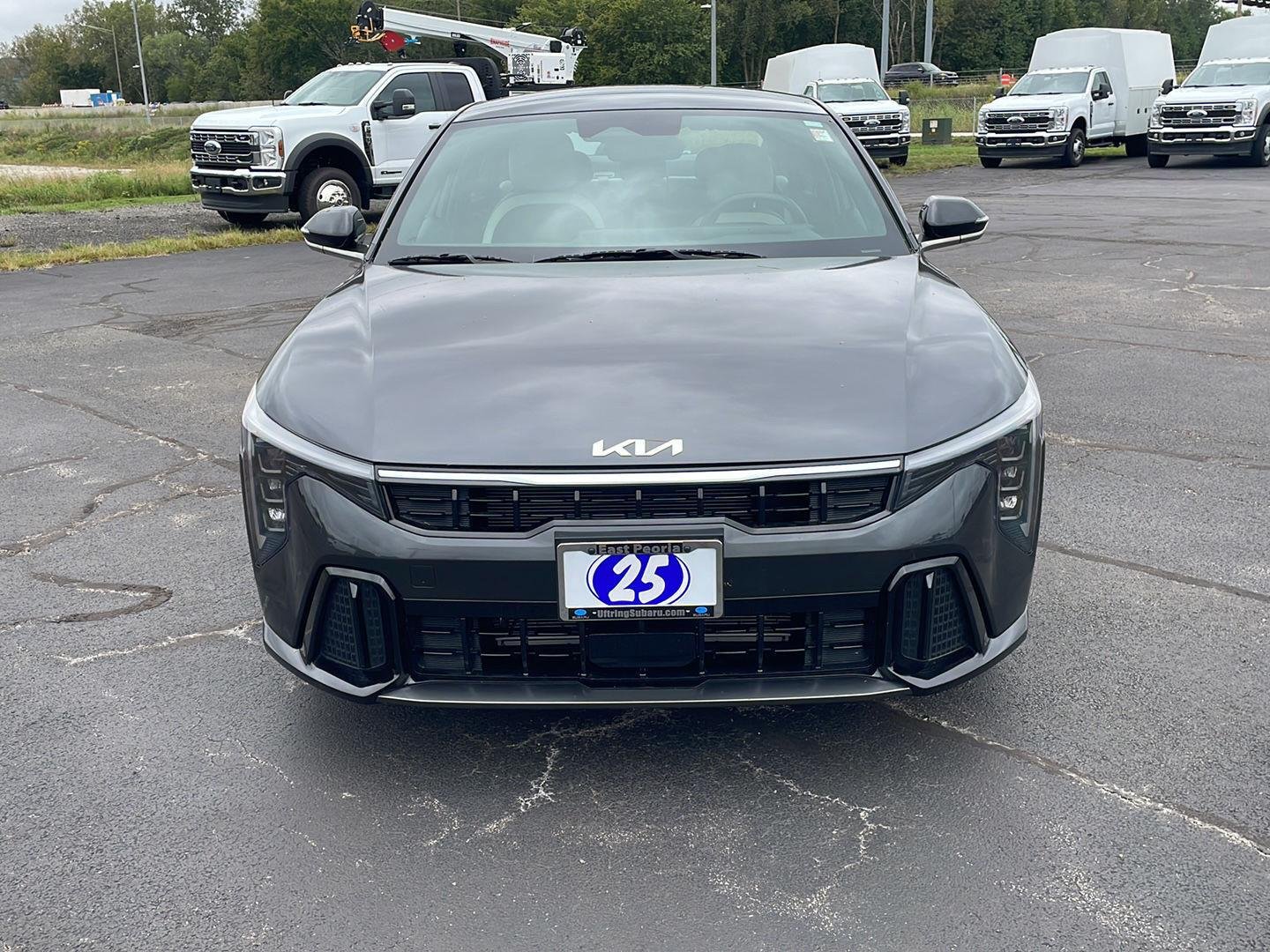 Used 2025 Gray Kia GT-Line image 8