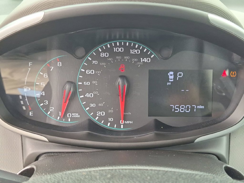Used 2017 Silver Chevrolet LT image 19