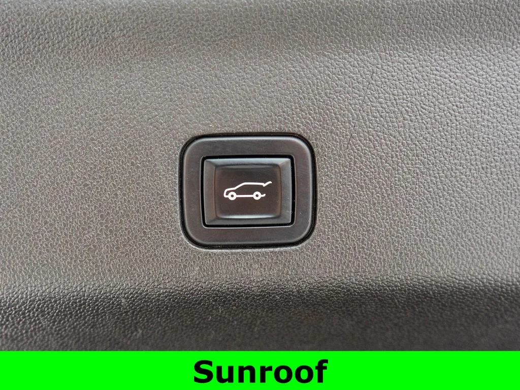 Used 2021 Black GMC Denali image 39