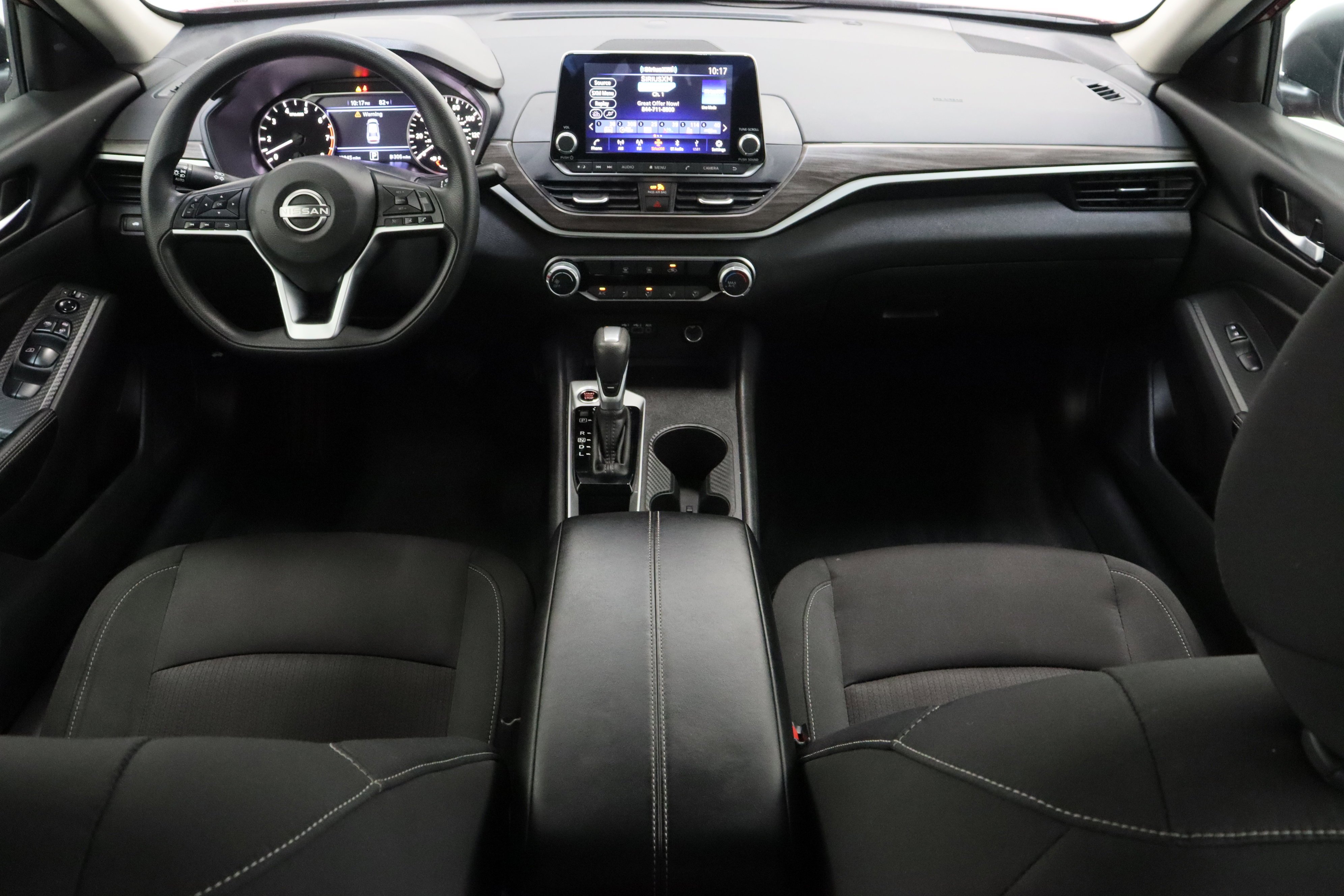 2025 Nissan Altima SV - Photo 29