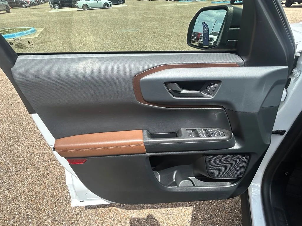 Used 2021 White Ford Outer Banks image 10