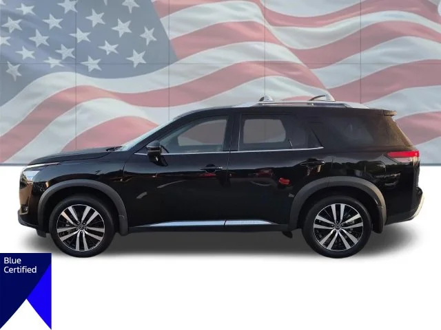 Used 2025 Black Nissan Platinum image 7