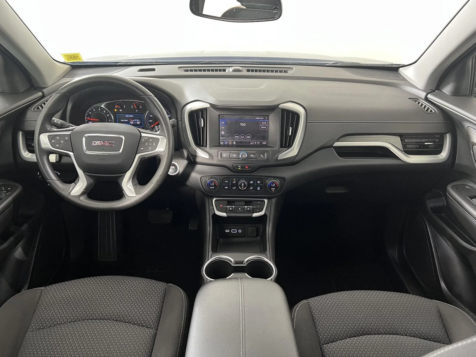 Used 2023 MARINE METALLIC GMC SLE image 20