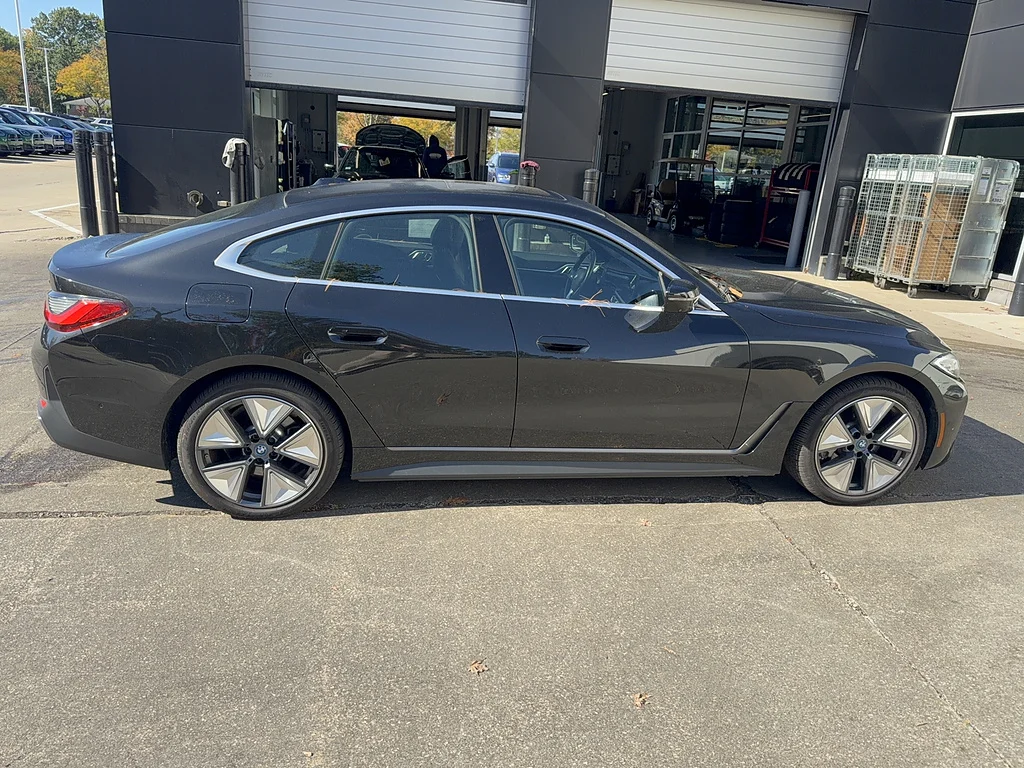 Used 2024 BLACK BMW xDrive40 Gran Coupe image 3