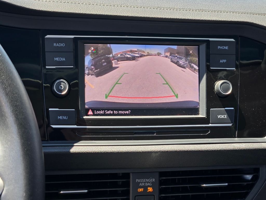 2024 Volkswagen Jetta SE - Photo 29