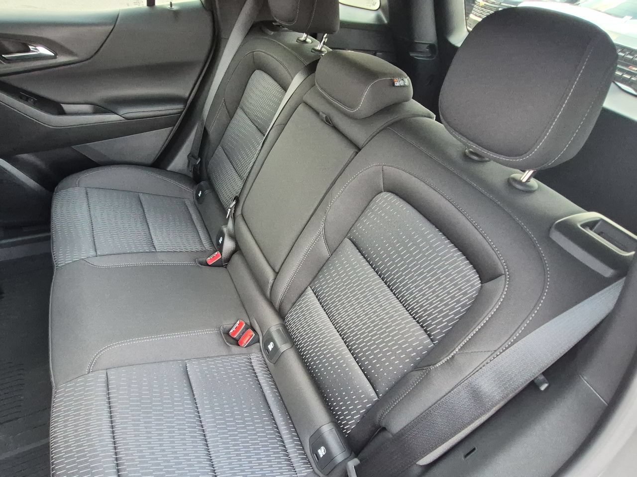 2027 Chevrolet Equinox LT - Photo 24