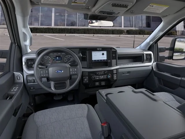 New 2026 Oxford White Ford XL image 31