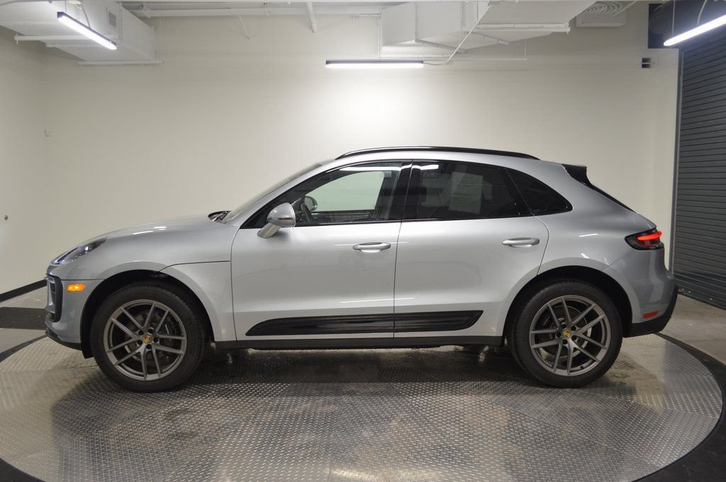 Used 2025 Silver Porsche  image 2