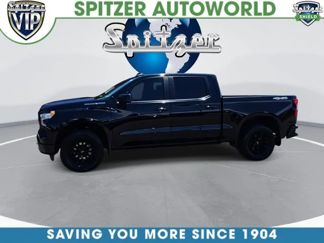 Used 2023 Black Chevrolet RST image 9