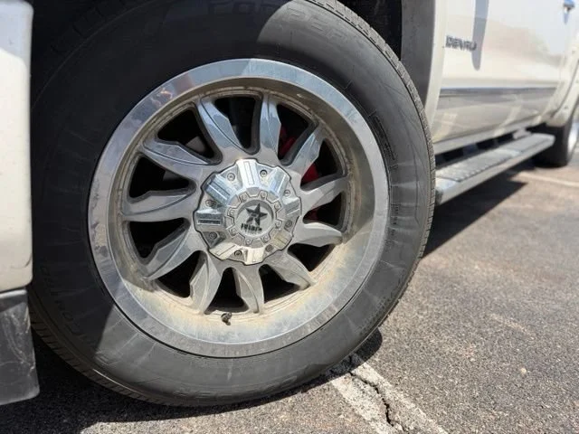 Used 2015 WHITE DIAMOND TRICOAT GMC Denali image 58