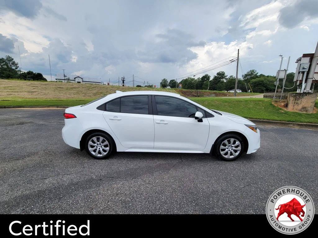 Used 2025 White Toyota LE image 6