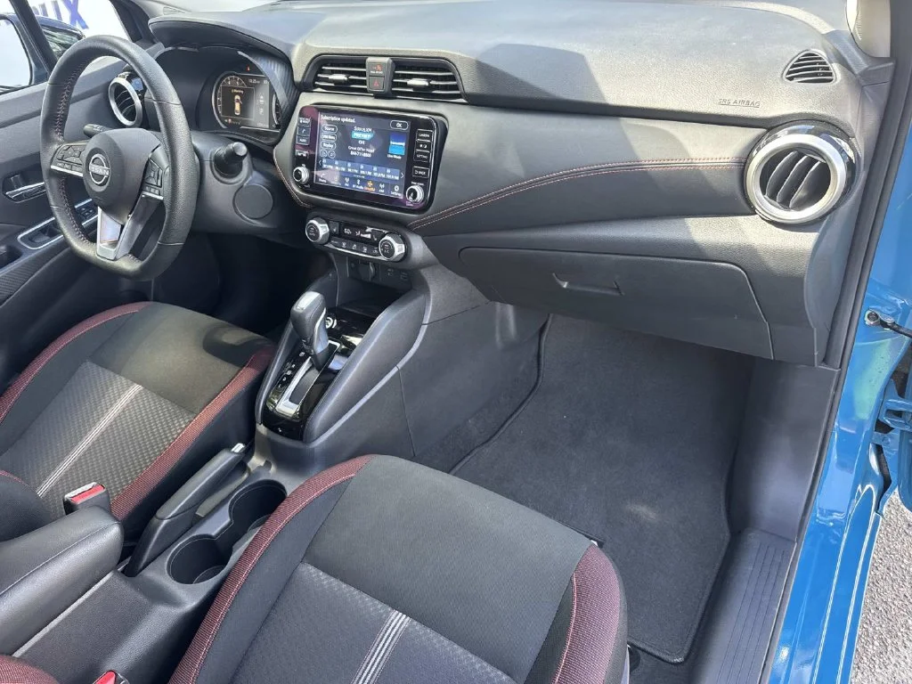 Used 2025 White Nissan 1.6 SR image 22