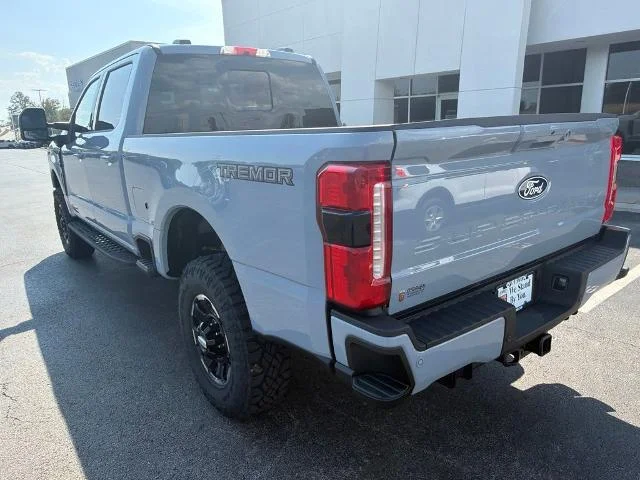 New 2027 Glacier Gray Metallic Tri-Coat Ford F-250® Lariat® image 36