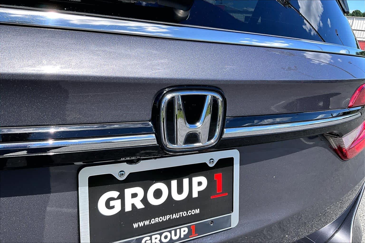Used 2024 Modern Steel Metallic Honda EX image 31