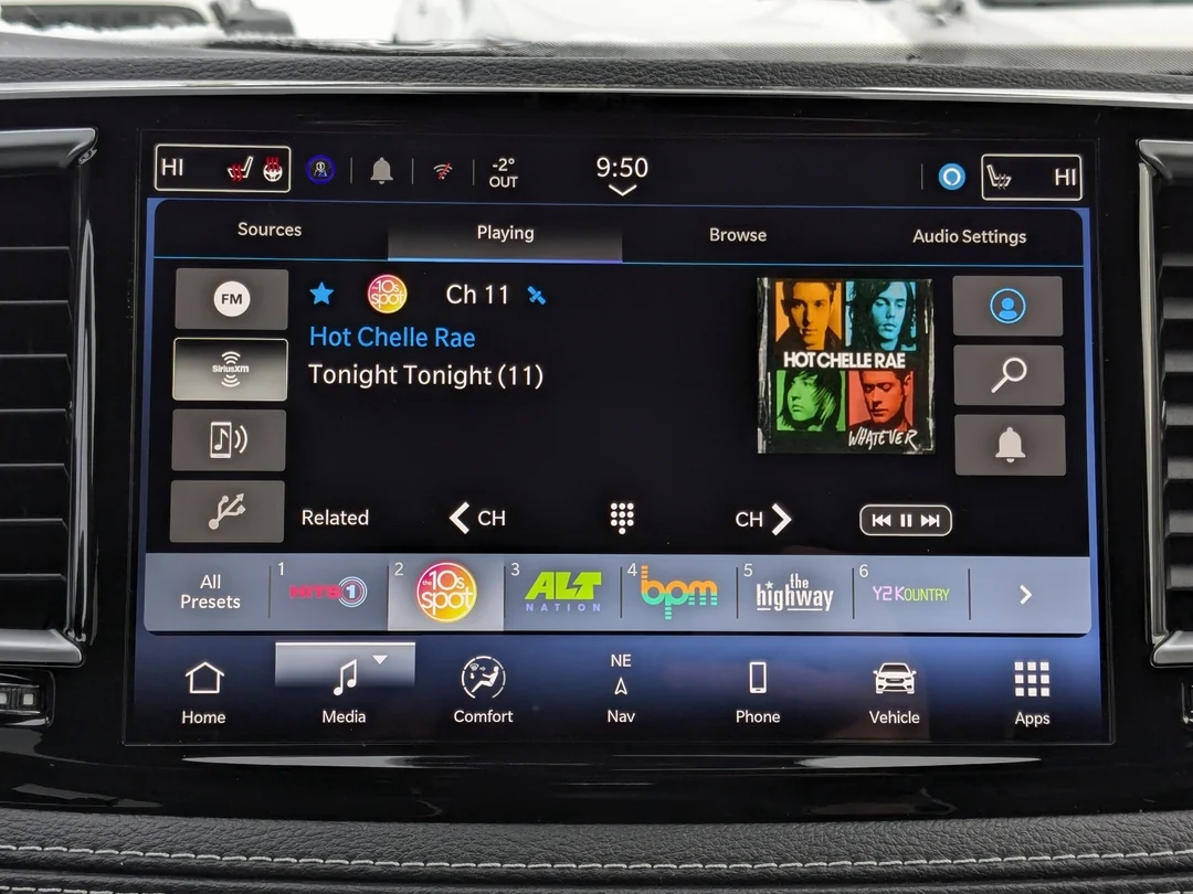 New 2026 Black Chrysler Limited - - AWD - 360 Camera - Vented Seats - AWD System - Remote Start & More! image 20