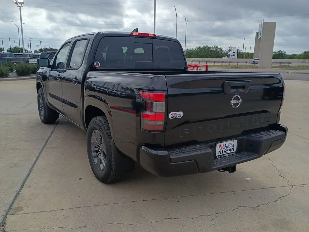New 2026 Super Black Nissan Crew Cab SV image 4